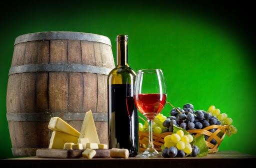 Wine Store «Baskets Gourmet/Wine World», reviews and photos, 7737 Five Mile Rd, Cincinnati, OH 45230, USA