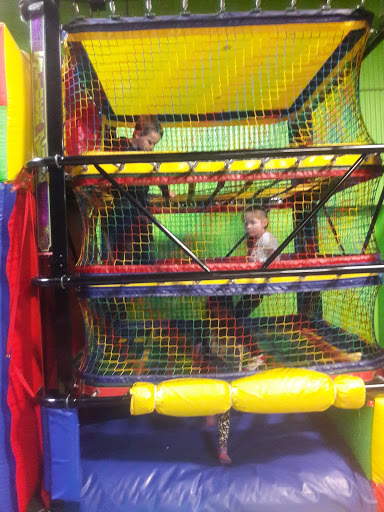Amusement Center «The Jump Yard», reviews and photos, 13700 York Rd, North Royalton, OH 44133, USA