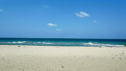 Foto von Pirappanvalasi Beach mit lange, gerade küste