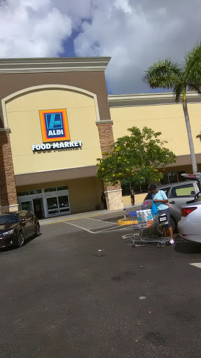 Shopping Mall «Lakes Mall», reviews and photos, W Oakland Park Blvd, Fort Lauderdale, FL 33319, USA