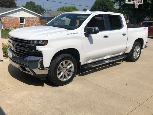 Car Dealer «Dave Kehl Chevrolet», reviews and photos, 38 E Sandusky St, Mechanicsburg, OH 43044, USA