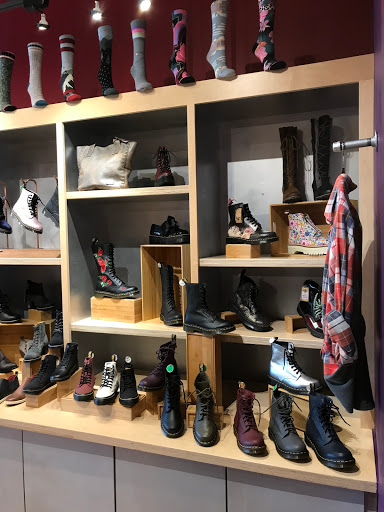 Shoe Store «Shoe Fly», reviews and photos, 947 Pearl St, Boulder, CO 80302, USA