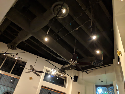 Wine Bar «Downtown Wine Merchants», reviews and photos, 102 Frank H Ogawa Plaza, Oakland, CA 94612, USA