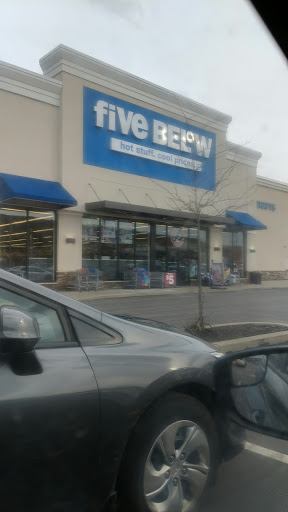 Variety Store «Five Below», reviews and photos, 3910 Commerce Blvd, Dickson City, PA 18519, USA