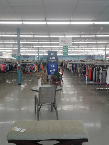Thrift Store «Goodwill Industries of Middle Tennessee», reviews and photos, 1031 W Main St #8b, Lebanon, TN 37087, USA