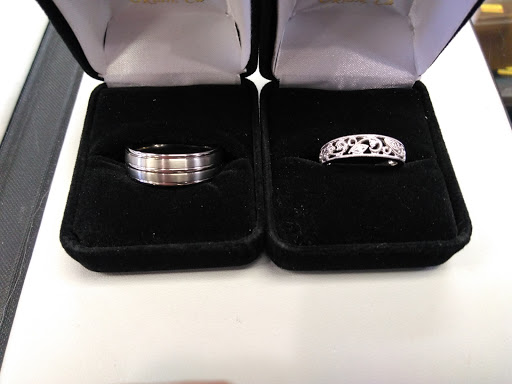 Jewelry Store «D William Jewelers», reviews and photos, 508 E Perkins St, Ukiah, CA 95482, USA