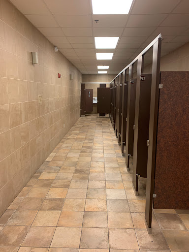 Movie Theater «AMC Council Bluffs 17», reviews and photos, 3220 23rd Ave, Council Bluffs, IA 51501, USA