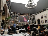 Bar Restaurante La paella de plaza en Madrid