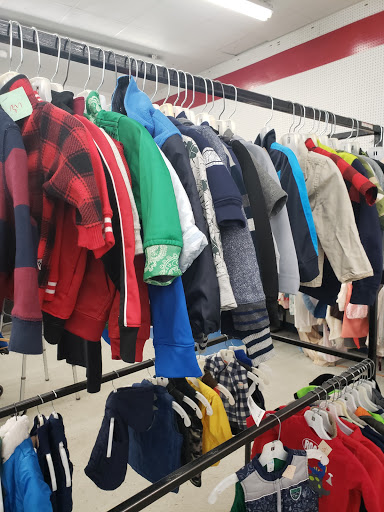 Thrift Store «Park Avenue Thrift», reviews and photos, 1021 Jesse Jewell Pkwy, Gainesville, GA 30501, USA