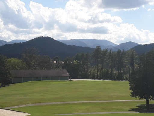 Golf Course «Gatlinburg Golf Course», reviews and photos, 520 Dollywood Ln, Pigeon Forge, TN 37863, USA