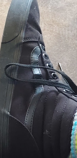 Shoe Store «Famous Footwear», reviews and photos, 3810 University Ave, West Des Moines, IA 50266, USA