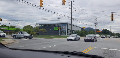 Liquor Store «Asheville ABC Liquor Store #2», reviews and photos, 650 Hendersonville Rd, Asheville, NC 28803, USA