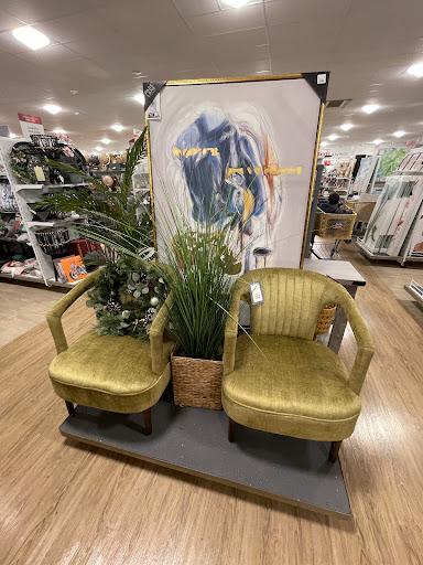 Department Store «HomeGoods», reviews and photos, 1087 Old Country Rd, Riverhead, NY 11901, USA