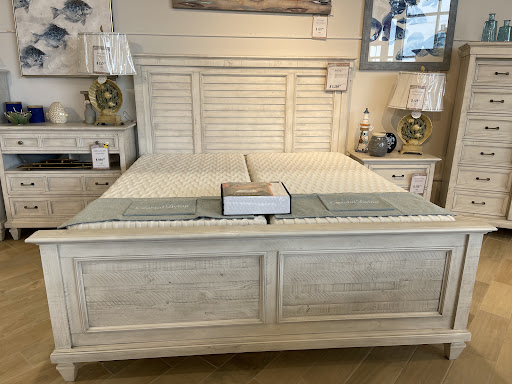 Furniture Store «Furniture Warehouse - Bradenton», reviews and photos, 1100 Cortez Rd W, Bradenton, FL 34207, USA