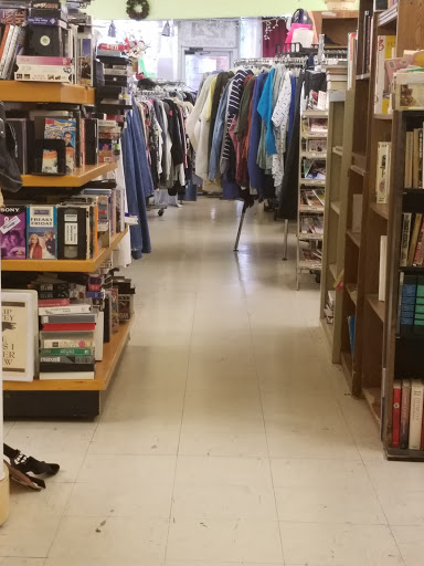 Thrift Store «Repeat Performance-Thrift», reviews and photos, 124 W Jackson Ave, Harlingen, TX 78550, USA