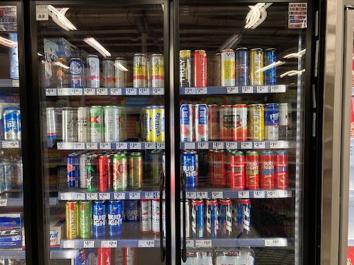 Grocery Store «H-E-B Grocery», reviews and photos, 207 E South St, Alvin, TX 77511, USA