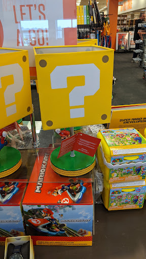 Used Book Store «2nd & Charles», reviews and photos, 401 US-190, Covington, LA 70433, USA