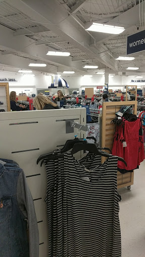 Department Store «Marshalls», reviews and photos, 1585 Plymouth Rd, Minnetonka, MN 55305, USA