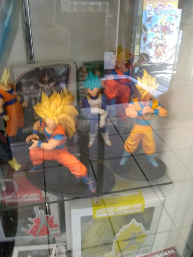 Sports Card Store «Toy Mandala», reviews and photos, 14555 Ventura Blvd, Sherman Oaks, CA 91403, USA