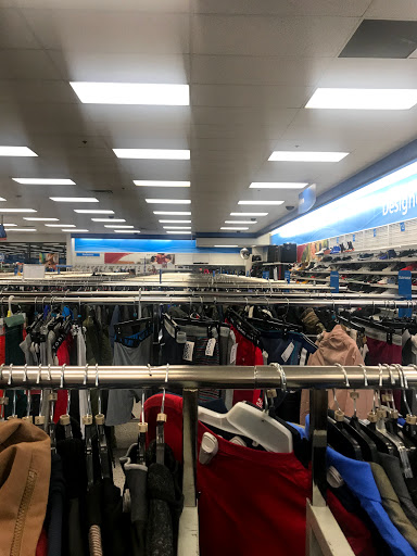 Clothing Store «Ross Dress for Less», reviews and photos, 4043 Riverdale Rd, Riverdale, UT 84405, USA