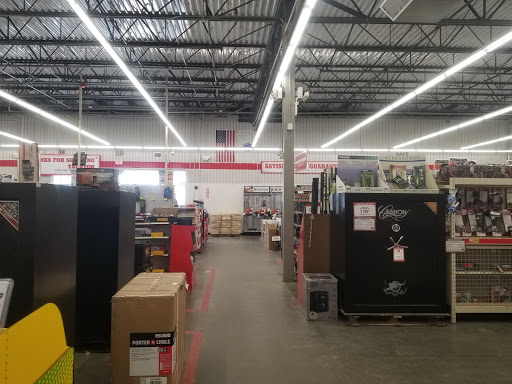 Home Improvement Store «Tractor Supply Co.», reviews and photos, 2101 Bay St STE A, Taunton, MA 02780, USA