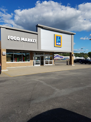 Supermarket «ALDI», reviews and photos, 1400 Grand Central Ave, Vienna, WV 26105, USA