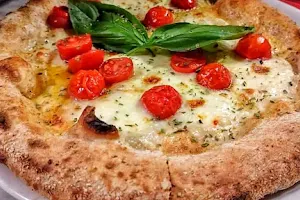 Original Pizza dei fratelli Candela image