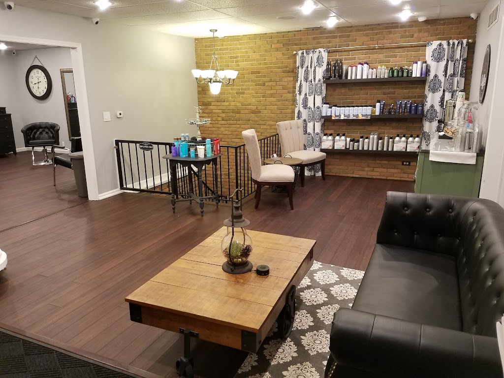 Top Knot Salon Kenton, DE 43326 Services, Reviews, Hours and Contact