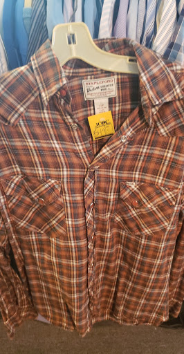 Thrift Store «JCOC Community Thrift», reviews and photos, 120 S Plaza Trail, Virginia Beach, VA 23452, USA