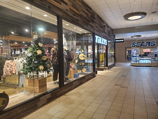 Shopping Mall «Valley Mall», reviews and photos, 2529 Main St, Union Gap, WA 98903, USA