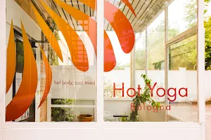 Hot Yoga Bologna image