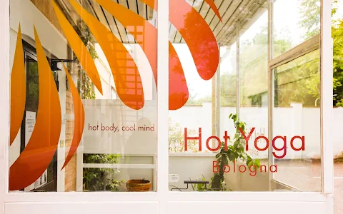 Hot Yoga Bologna image