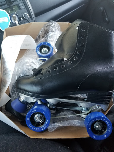 Sporting Goods Store «Big 5 Sporting Goods - Pinole», reviews and photos, 1572 Fitzgerald Dr, Pinole, CA 94564, USA