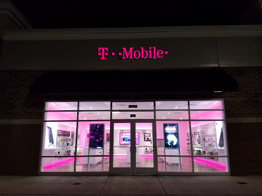 Cell Phone Store «T-Mobile», reviews and photos, 46320 Lexington Village Way #200, Lexington Park, MD 20653, USA