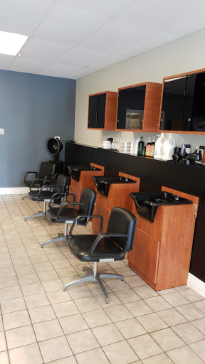 Beauty Salon «Family Hair Salon», reviews and photos, 9 Cedar Swamp Rd # 9, Smithfield, RI 02917, USA