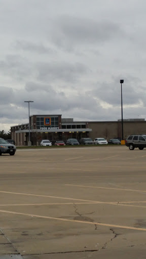 Supermarket «ALDI», reviews and photos, 801 Interstate Dr, Champaign, IL 61822, USA