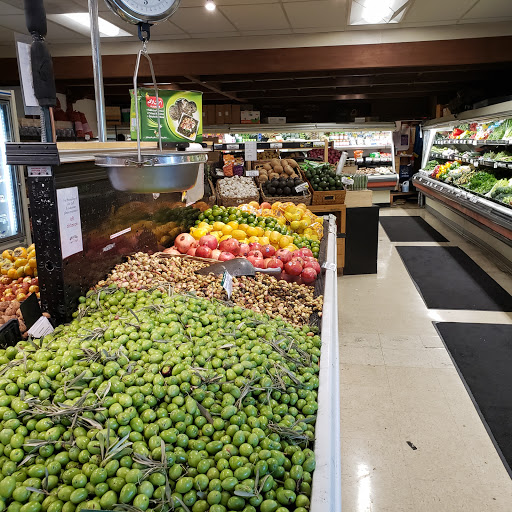 Grocery Store «Barbur World Foods», reviews and photos, 9845 SW Barbur Blvd, Portland, OR 97219, USA