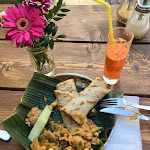 Photo n°1 de l'avis de Simone.t fait le 20/05/2018 à 20:18 sur le  Pappelreihe à Berlin