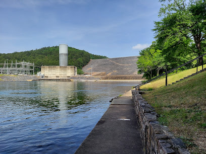 Blakely Mountain Dam