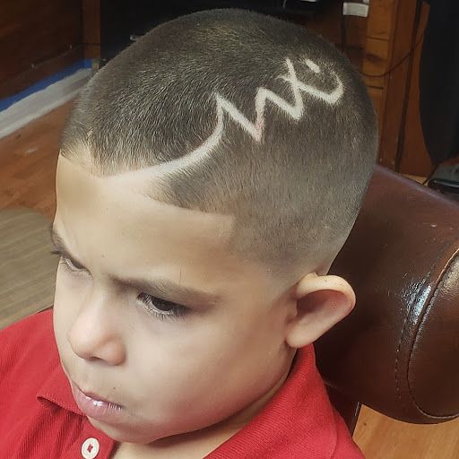 Barber Shop «Newport Barber Shop», reviews and photos, 4 Clinton Sq, Poughkeepsie, NY 12601, USA