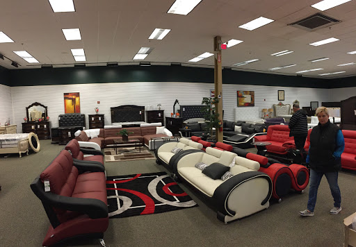 Furniture Store «MAAK FURNITURE», reviews and photos, 1990 Buchholzer Blvd, Akron, OH 44310, USA