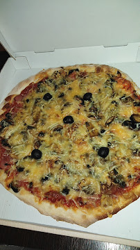 Plats et boissons du Pizzas à emporter Pizzéria de la Tour à Hautefage-la-Tour - n°10