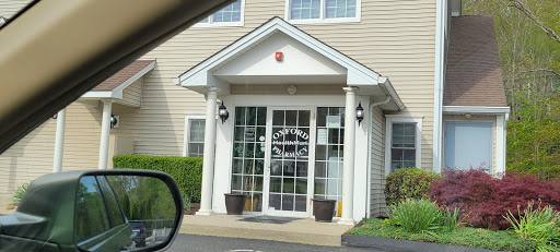 Oxford Health Pharmacy, 100 Oxford Rd, Oxford, CT 06478, USA, 