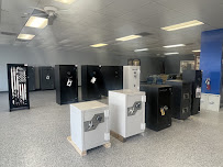 Complete Locksmith - Photo 4 - Car repair in Fort Myers, FL, Cape Coral