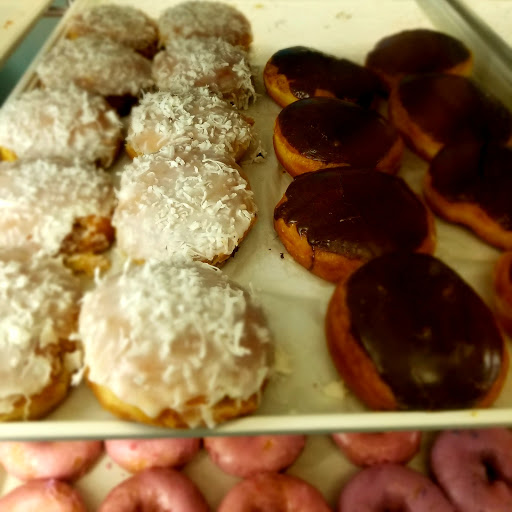 Donut Shop «Heavenly Donuts», reviews and photos, 1915 N Lombard St, Portland, OR 97217, USA