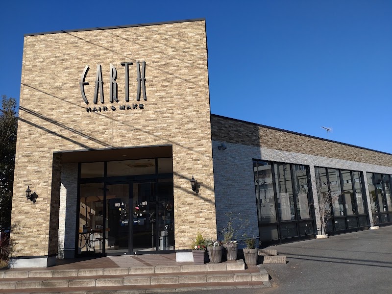 EARTH 小山店