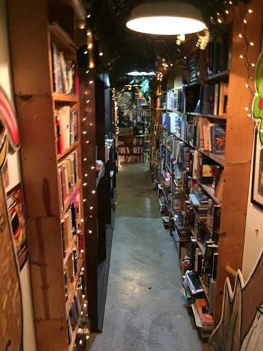 Book Store «Horizon Books», reviews and photos, 1423 10th Ave, Seattle, WA 98122, USA