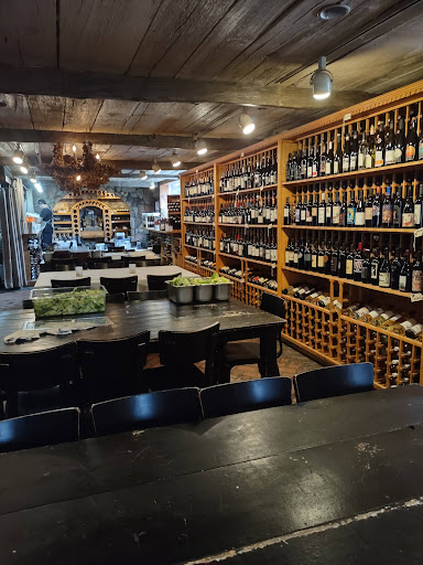 General Store «Symons General Store & Wine Cellar», reviews and photos, 401 E Lake St, Petoskey, MI 49770, USA