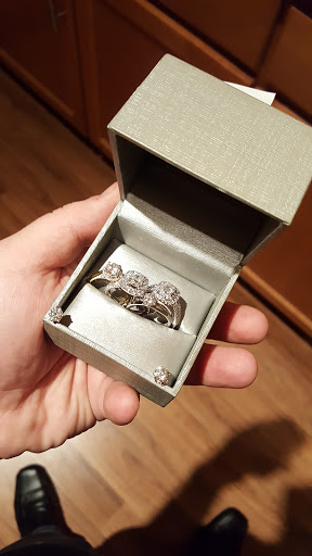 Gold Dealer «Gold Exchange and Pawn», reviews and photos, 3258 Randleman Rd, Greensboro, NC 27406, USA