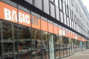 Basic-Fit Saint-Etienne Rue des Docteurs Charcot image